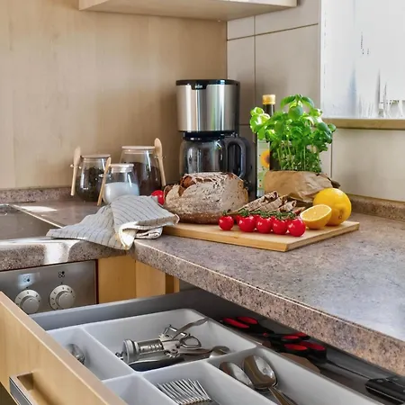 Grosses 3-zimmer In Fuer Bis Zu 7 Personen , Parkplatz Appartement Bretten