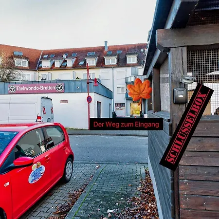 Grosses 3-zimmer In Fuer Bis Zu 7 Personen , Parkplatz Appartamento *